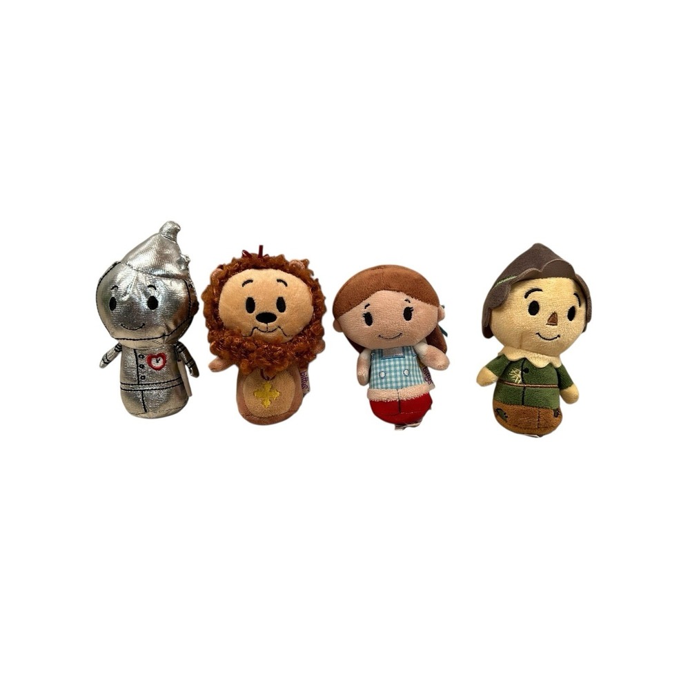 Hallmark Wizard of Oz Plush Toy Set - Silver, Brown, Red, Green